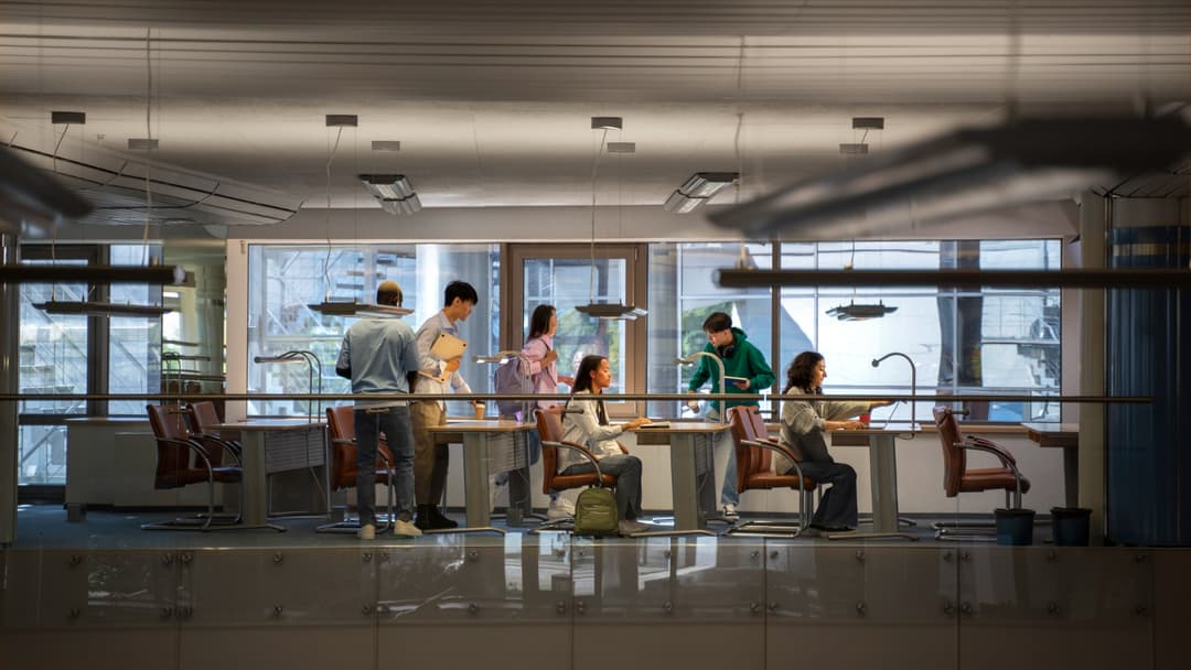 About - Work Horizon - Right